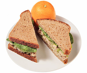 Whole Wheat Tuna Fish, Hummus and Spinach Sandwich - a very filling post-workout snack for a tired and hungry body